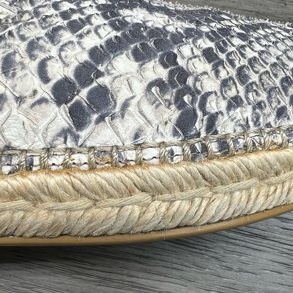 Stuart Weitzman Catalan Snake Print Espadrille Flats Slip On 7.5 Spain - Picture 8 of 11